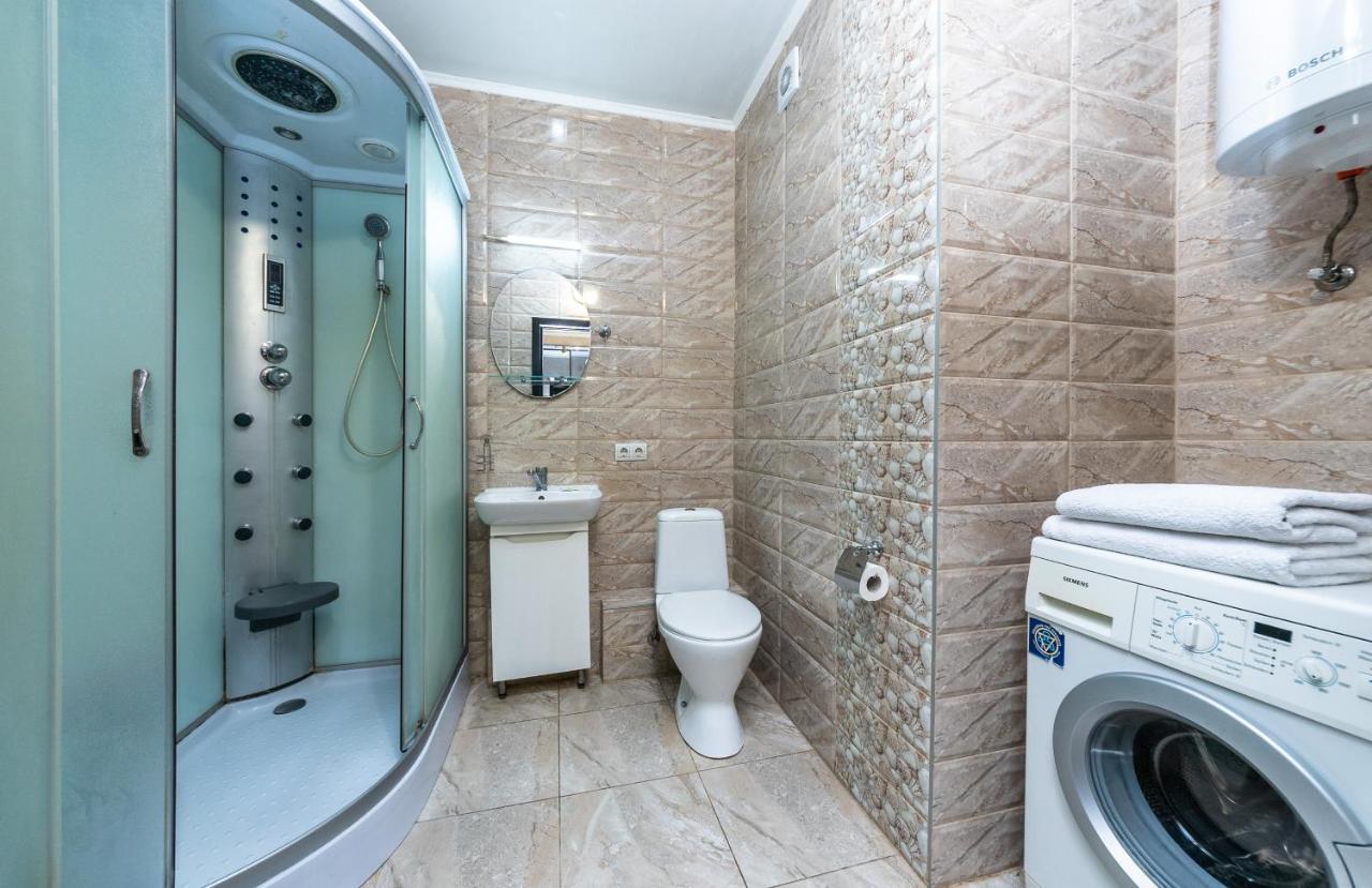 Ferienwohnung Flatrent Drahomanova 2A Kiew Exterior foto