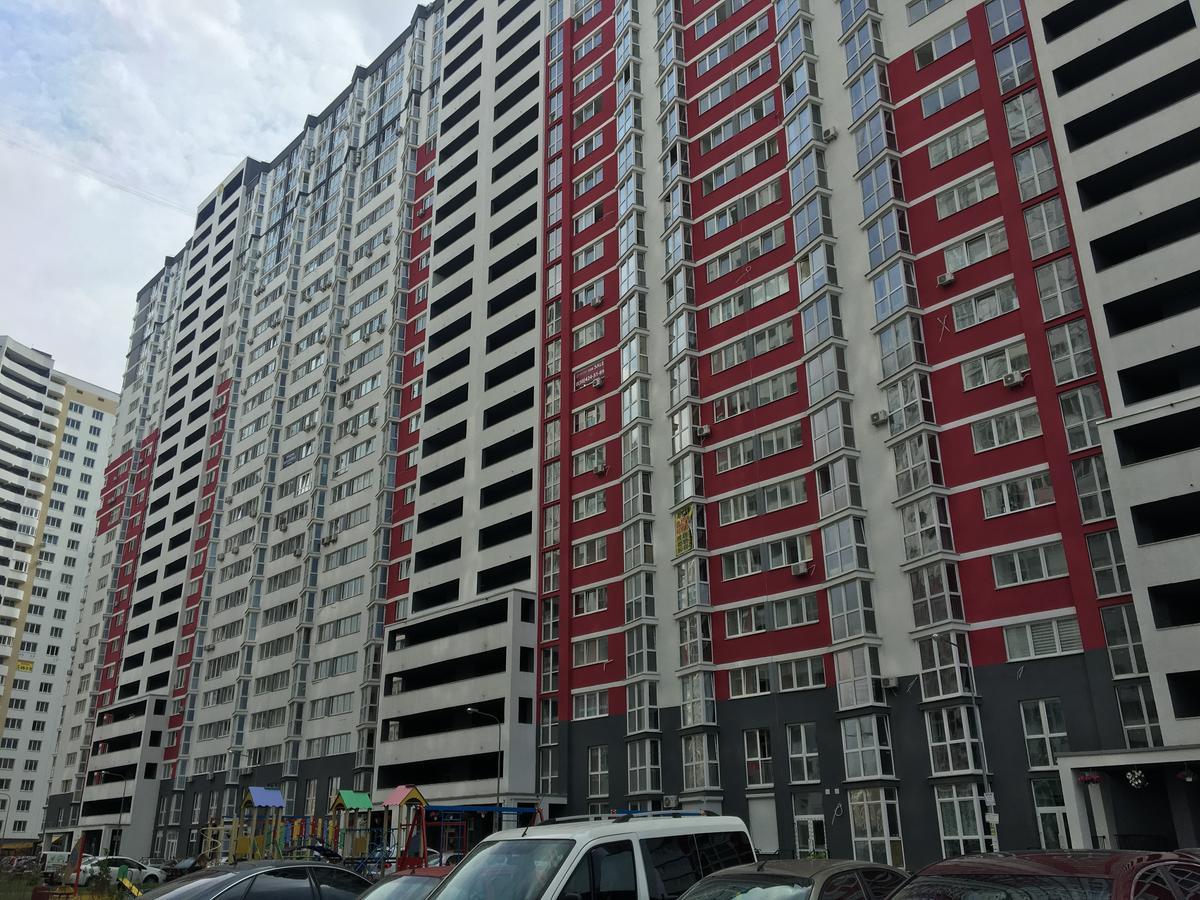 Ferienwohnung Flatrent Drahomanova 2A Kiew Exterior foto