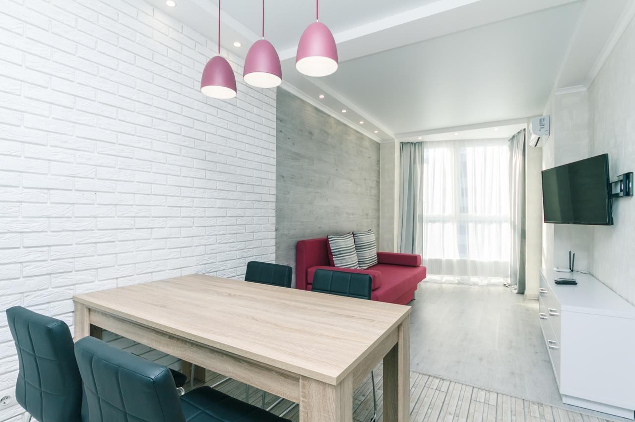 Ferienwohnung Flatrent Drahomanova 2A Kiew Exterior foto
