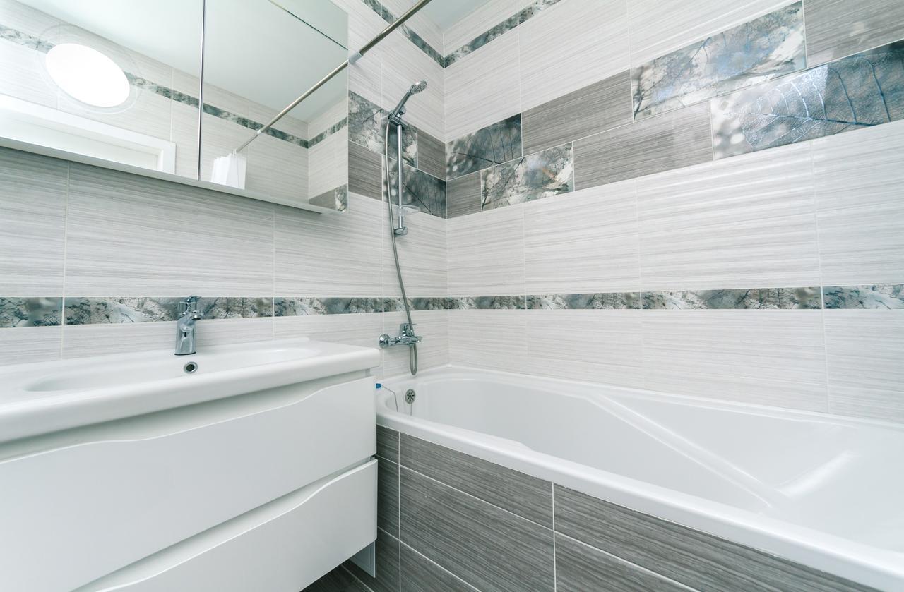 Ferienwohnung Flatrent Drahomanova 2A Kiew Exterior foto