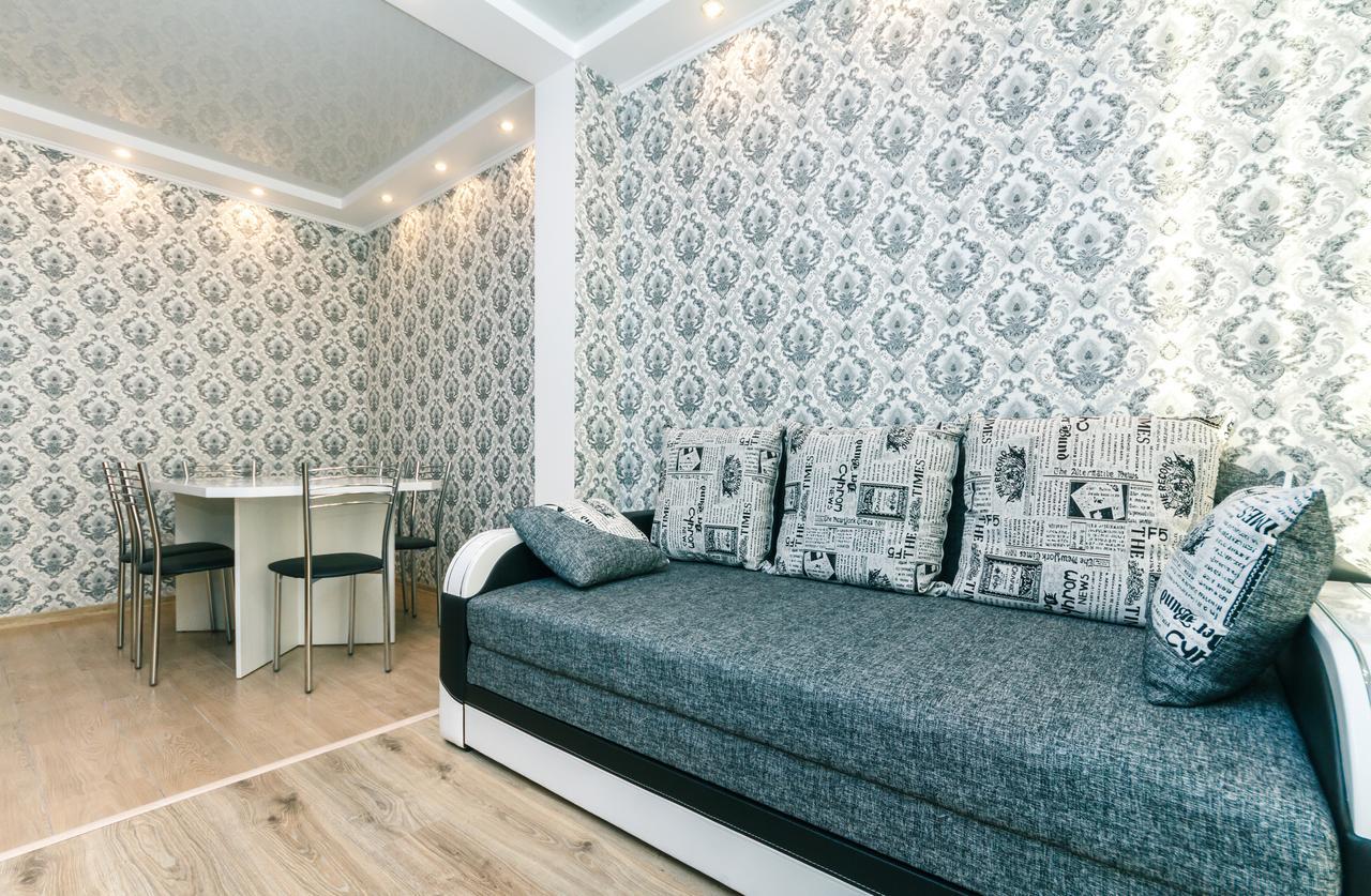 Ferienwohnung Flatrent Drahomanova 2A Kiew Exterior foto
