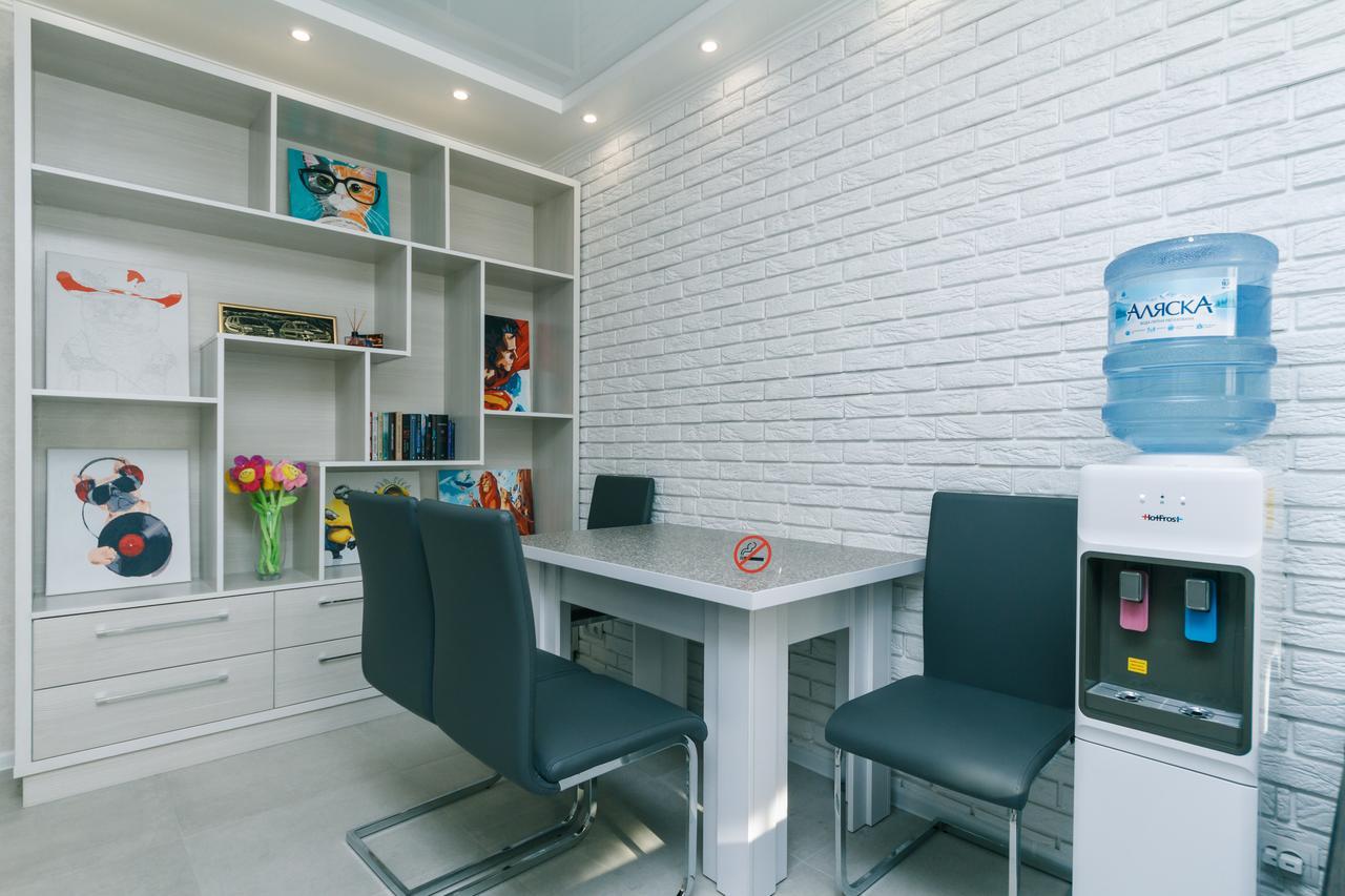 Ferienwohnung Flatrent Drahomanova 2A Kiew Exterior foto